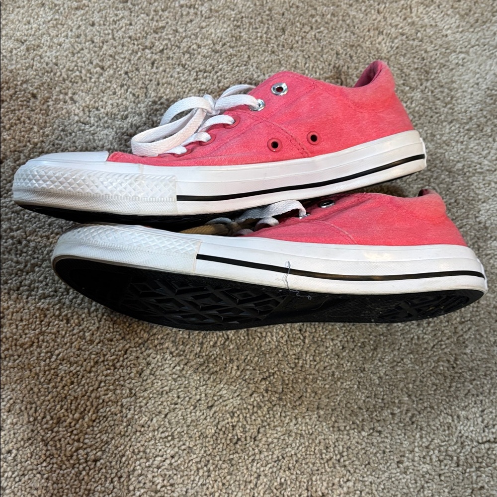 Pink Converse, size 9 - Picture 3 of 10